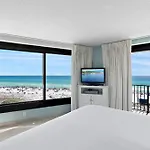 Beachside One 4056