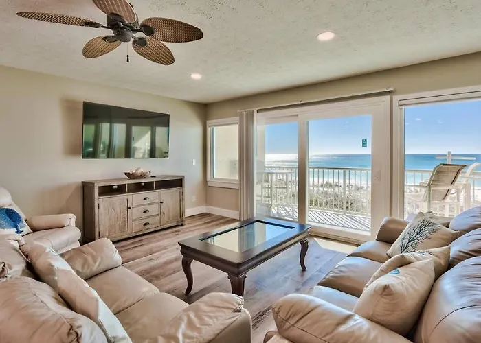 Seafarer, Gulf Front Condo, Right On The Beach