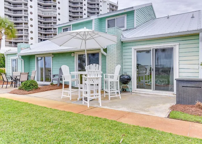 Vibrant Family Condo 100 Feet To Private Beach!