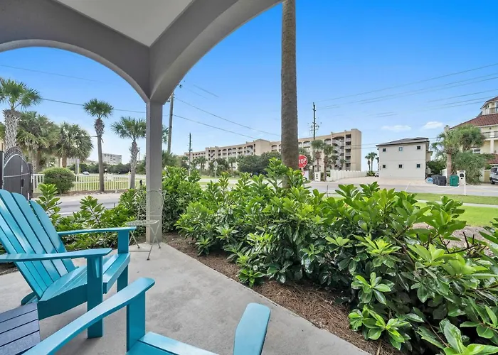 Private Patio! Gated Community! Walk To Beach! Alerio C101 Free Activities!