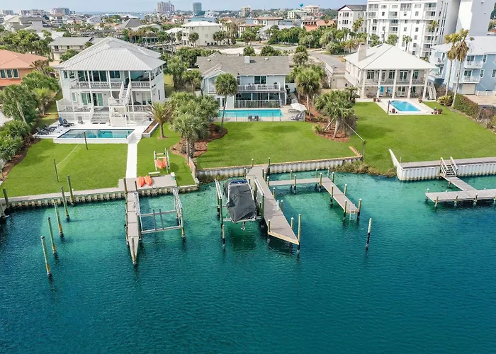 Harborside By Avantstay Expansive Destin Retreat