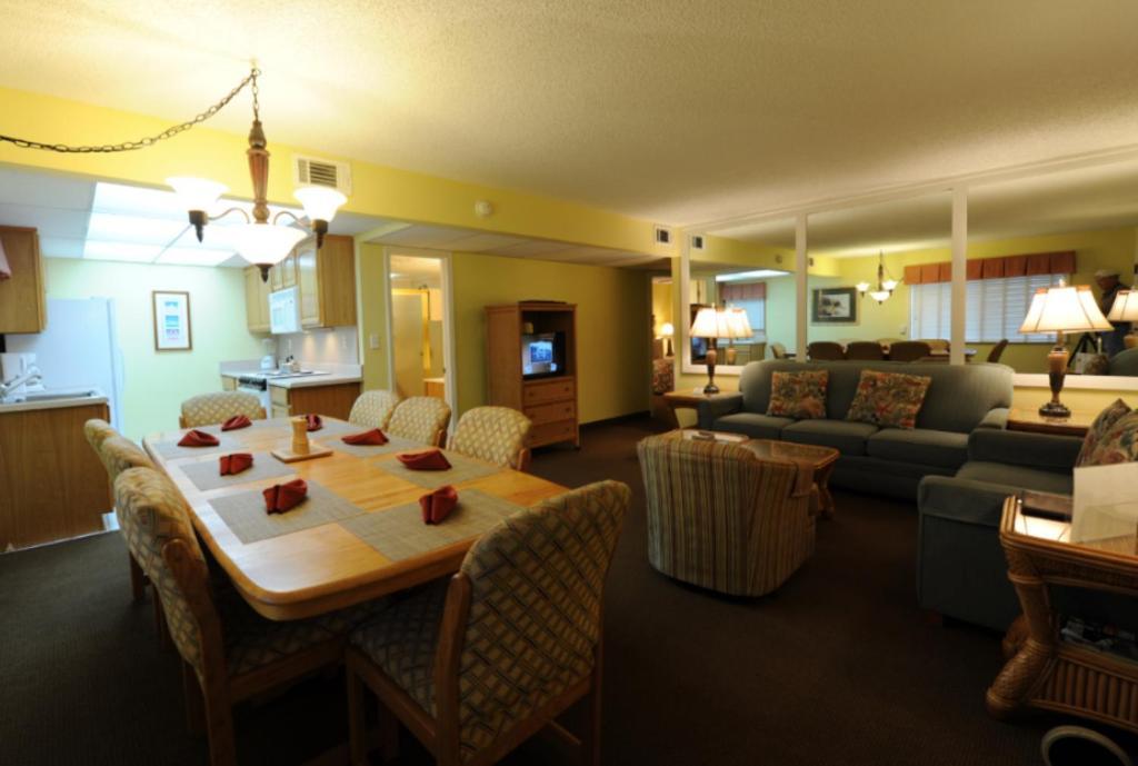 Getaways At 2*