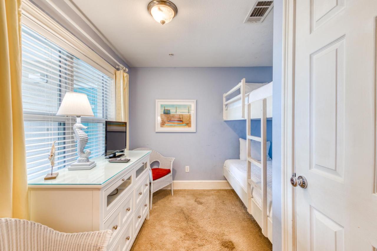 Crystal Dunes 202 Hotel Destin
