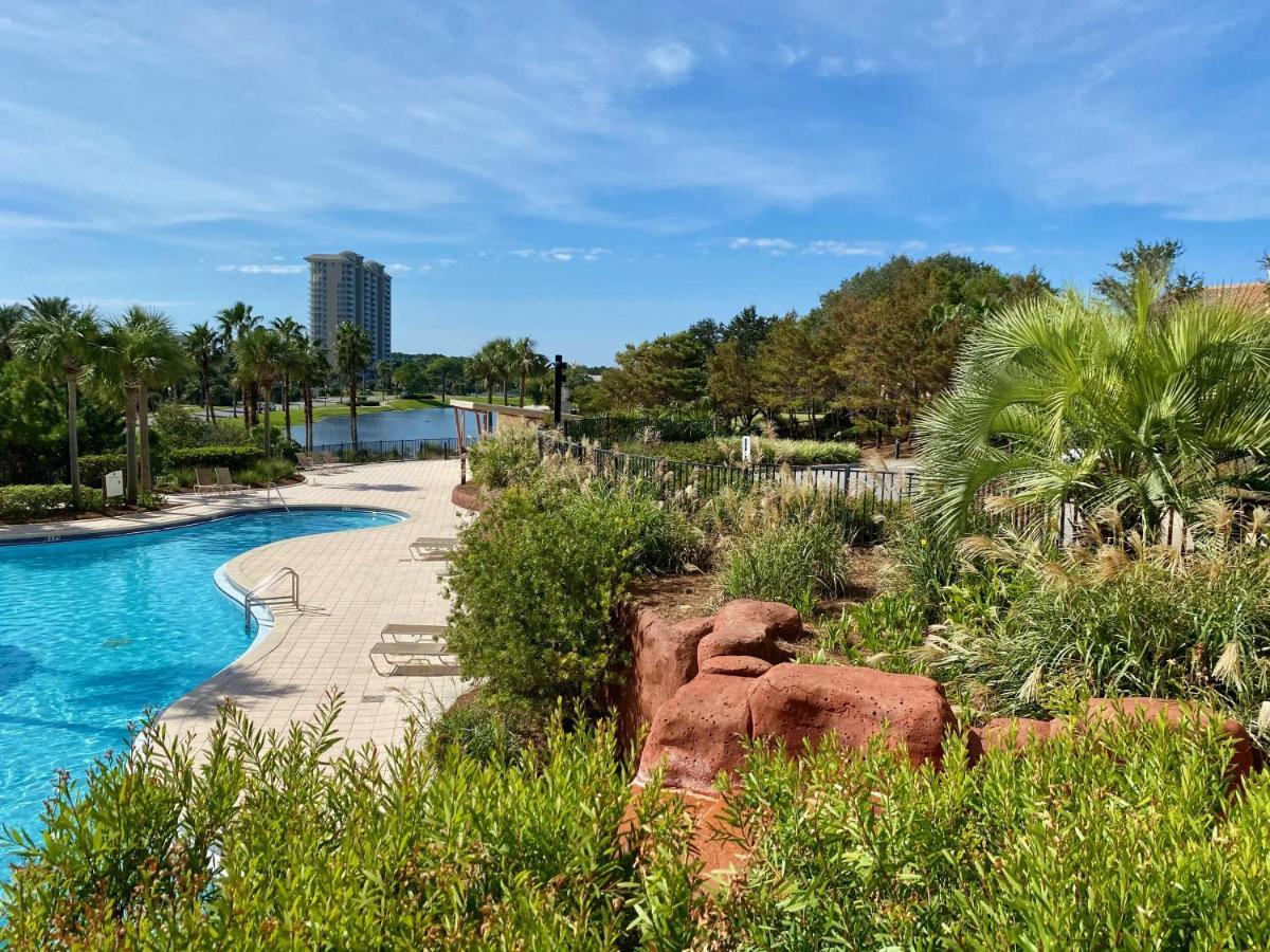 Ocean View Luxurious Condo-best Location + Balcony * Destin