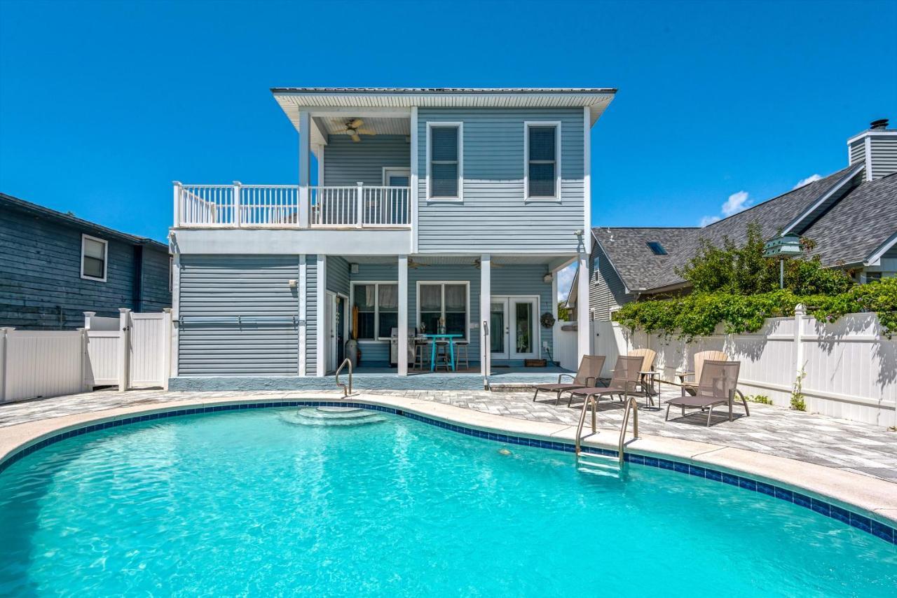 Captain Morgan's - Crystal Subdivision