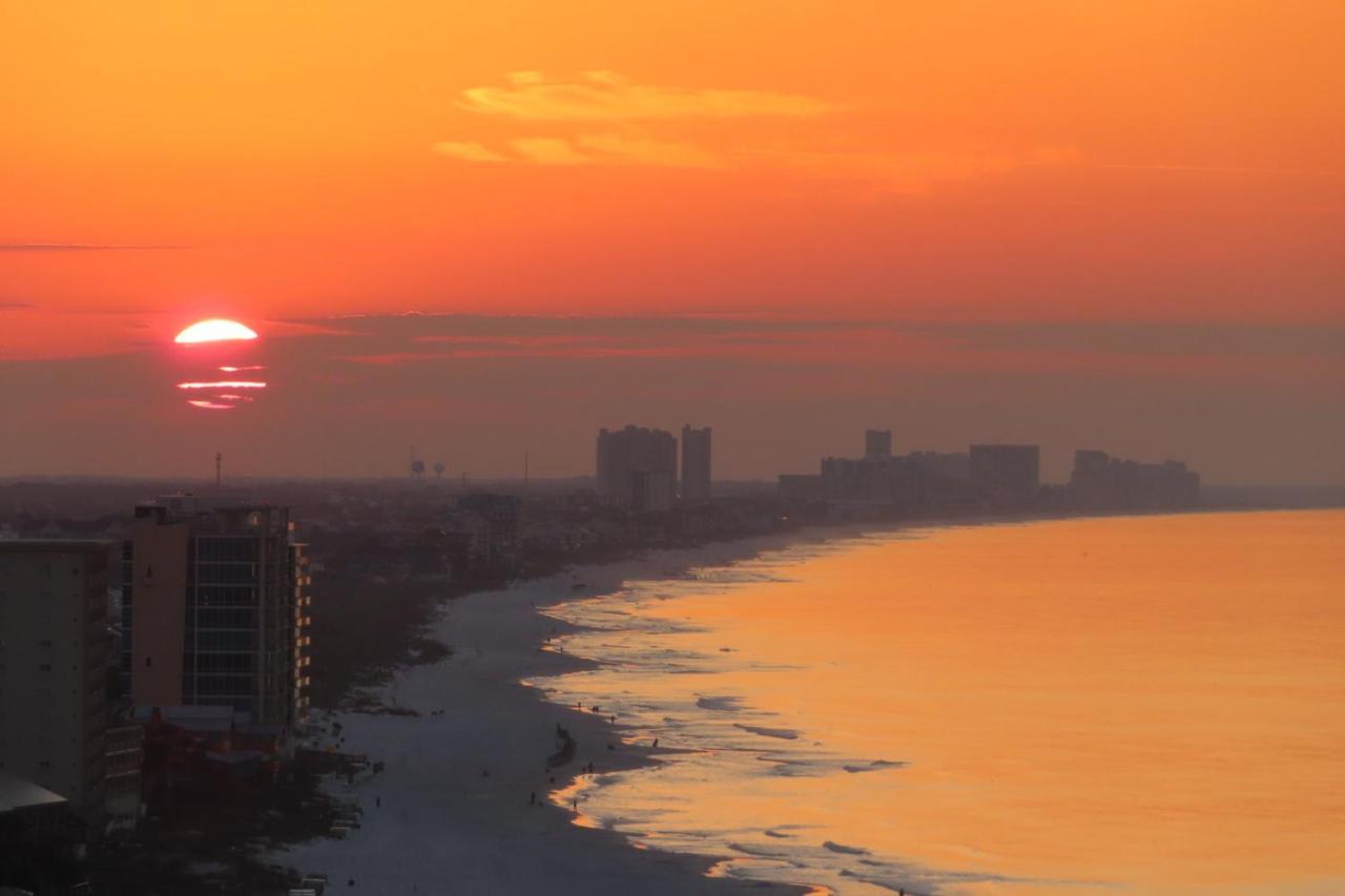 Just Updated - Beachfront Ocean View, 19th Floor *