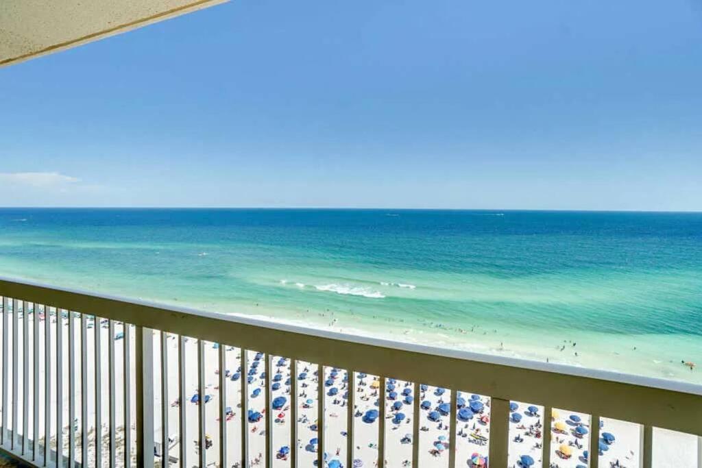 Apartment Front 18th Flr, Ocean View, New Upgrades