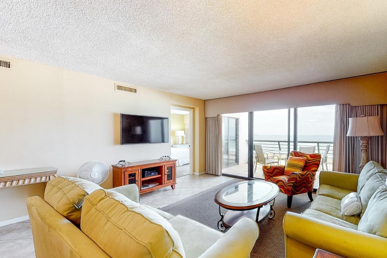 Apartment Emerald Towers