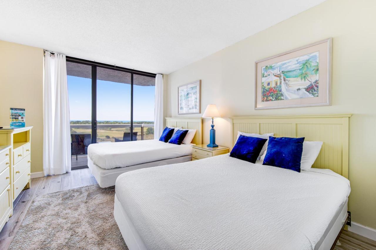 Surfside By Vacasa Resort