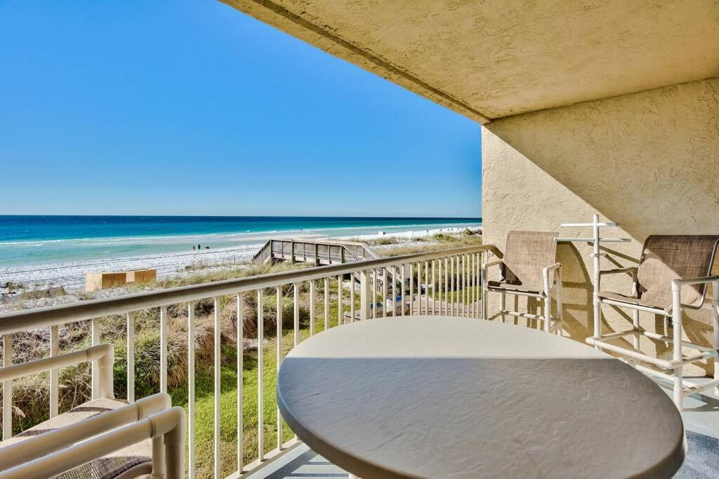 Seafarer, Gulf Front Condo, Right On The