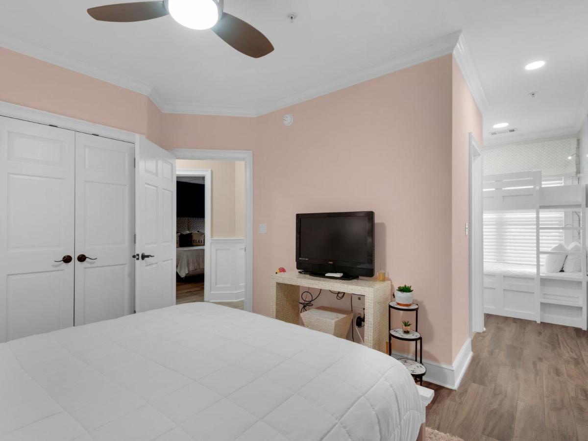 Crystal Dunes 503 By Newman-dailey *
