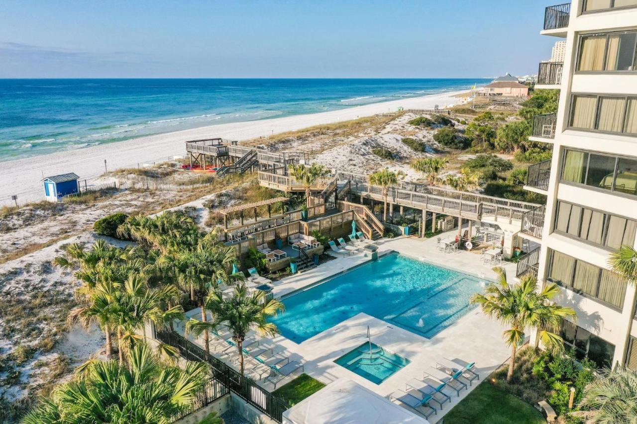 Beachside One 4056