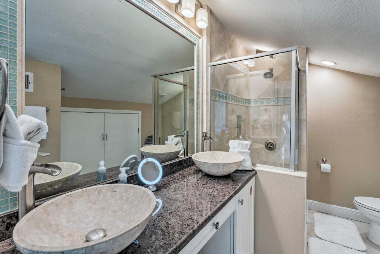 Vibrant Family 100 Feet To Private Beach! * Destin