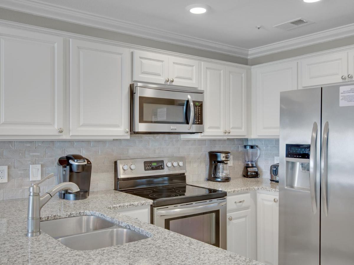 Holiday home Emerald Dunes 303 By Newman-dailey