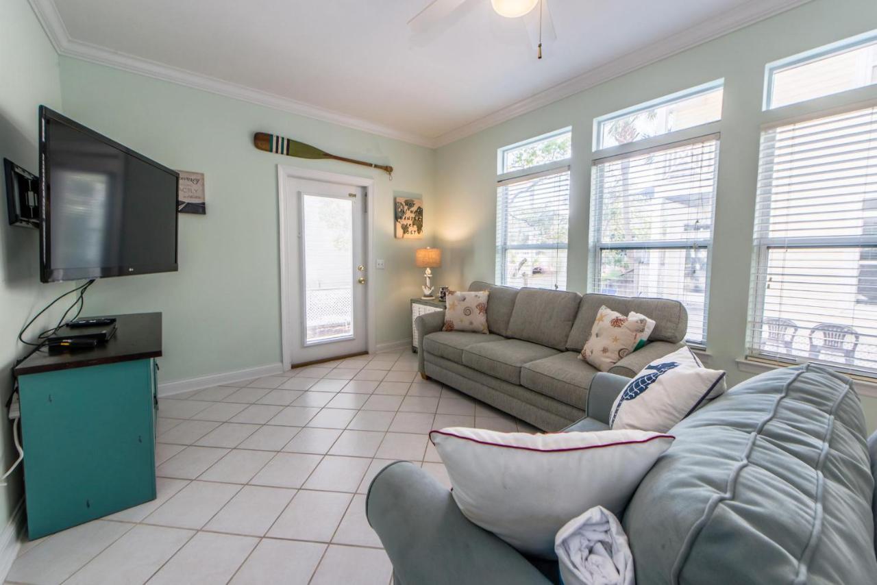 Brzee Holiday home