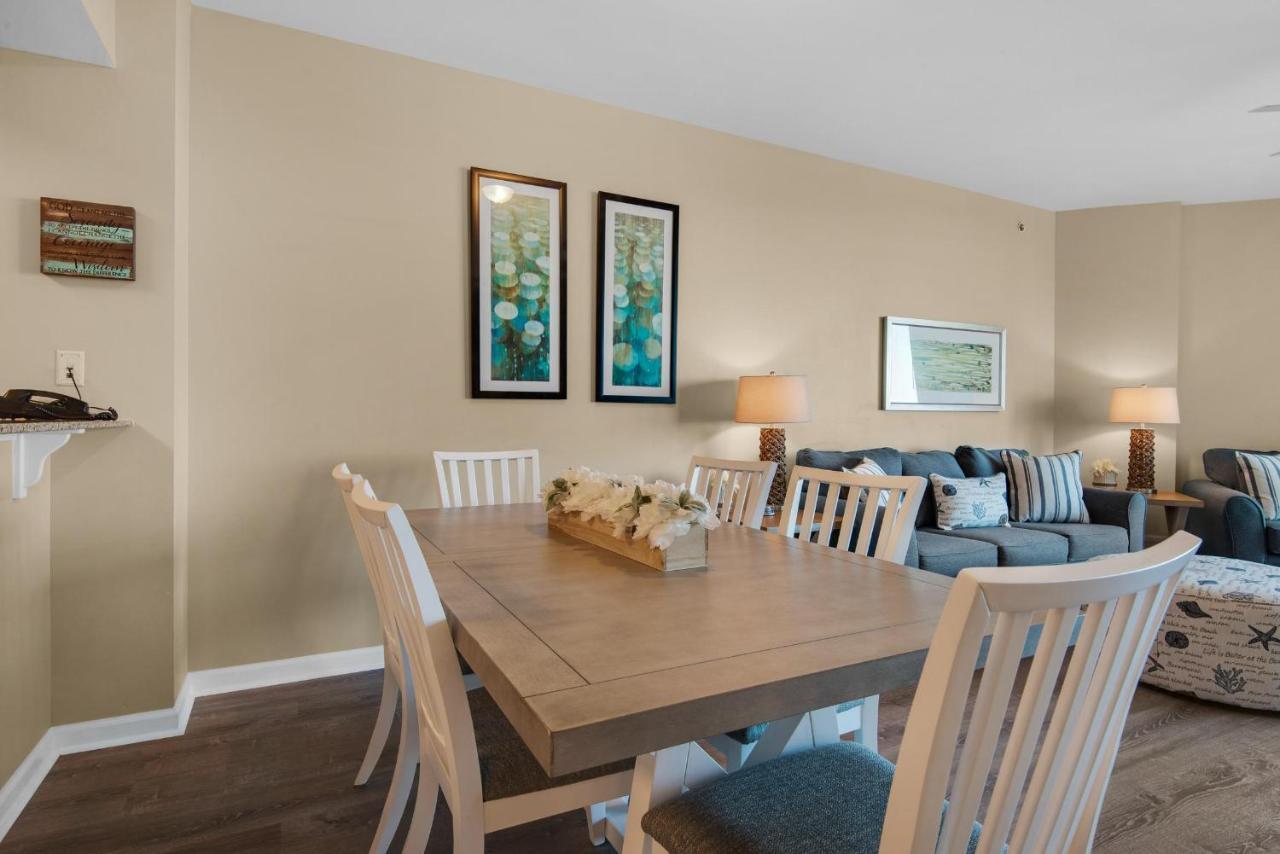 Palms #1614 Jr. 2br *