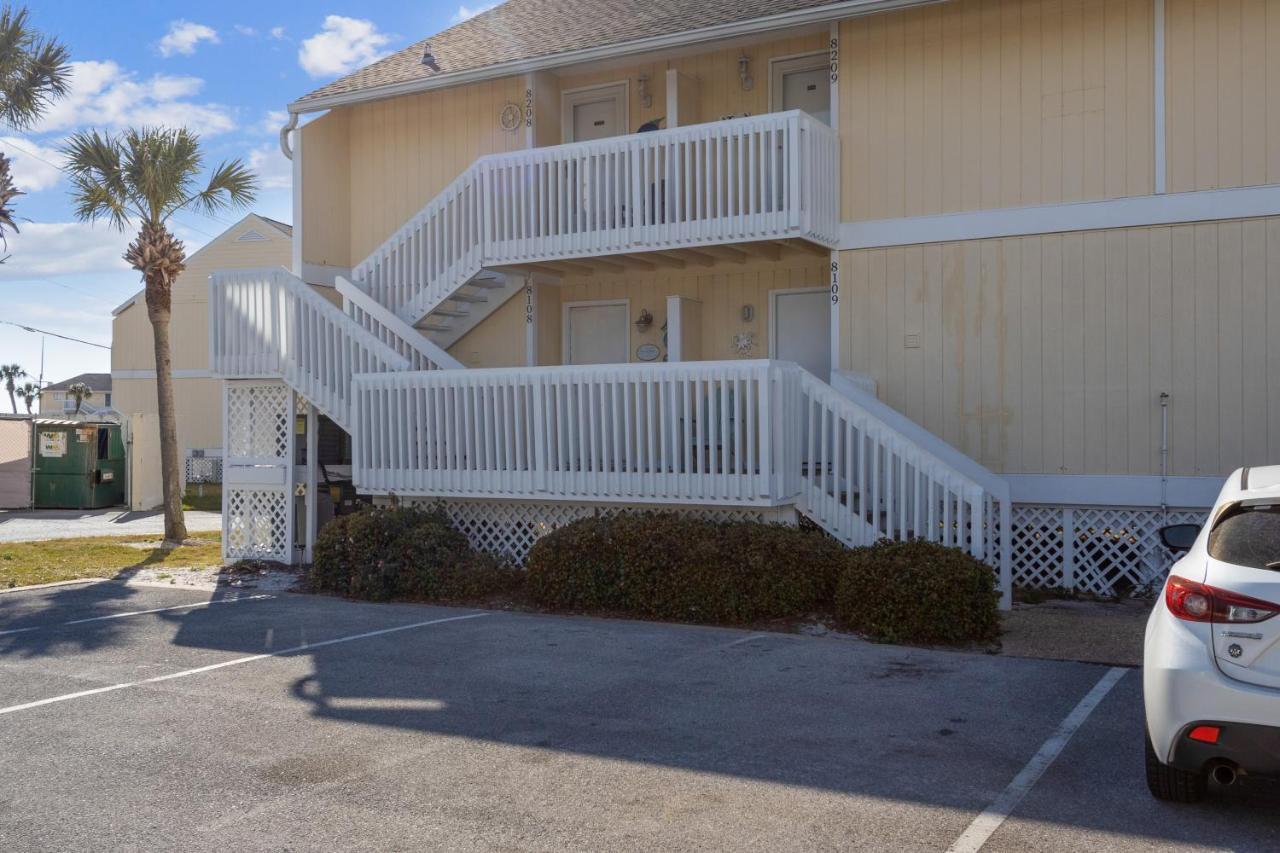 Apartment Sandpiper Cove 8208 *
