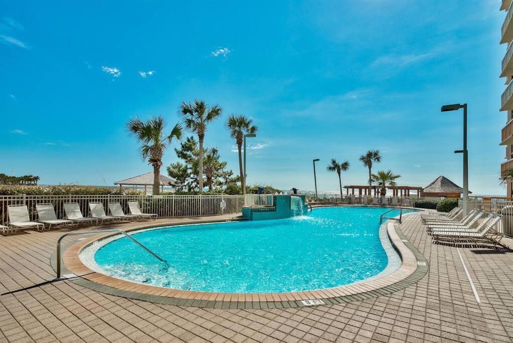 Pelican 2 Bedroom 4th Floor Gulf Front Apartment *