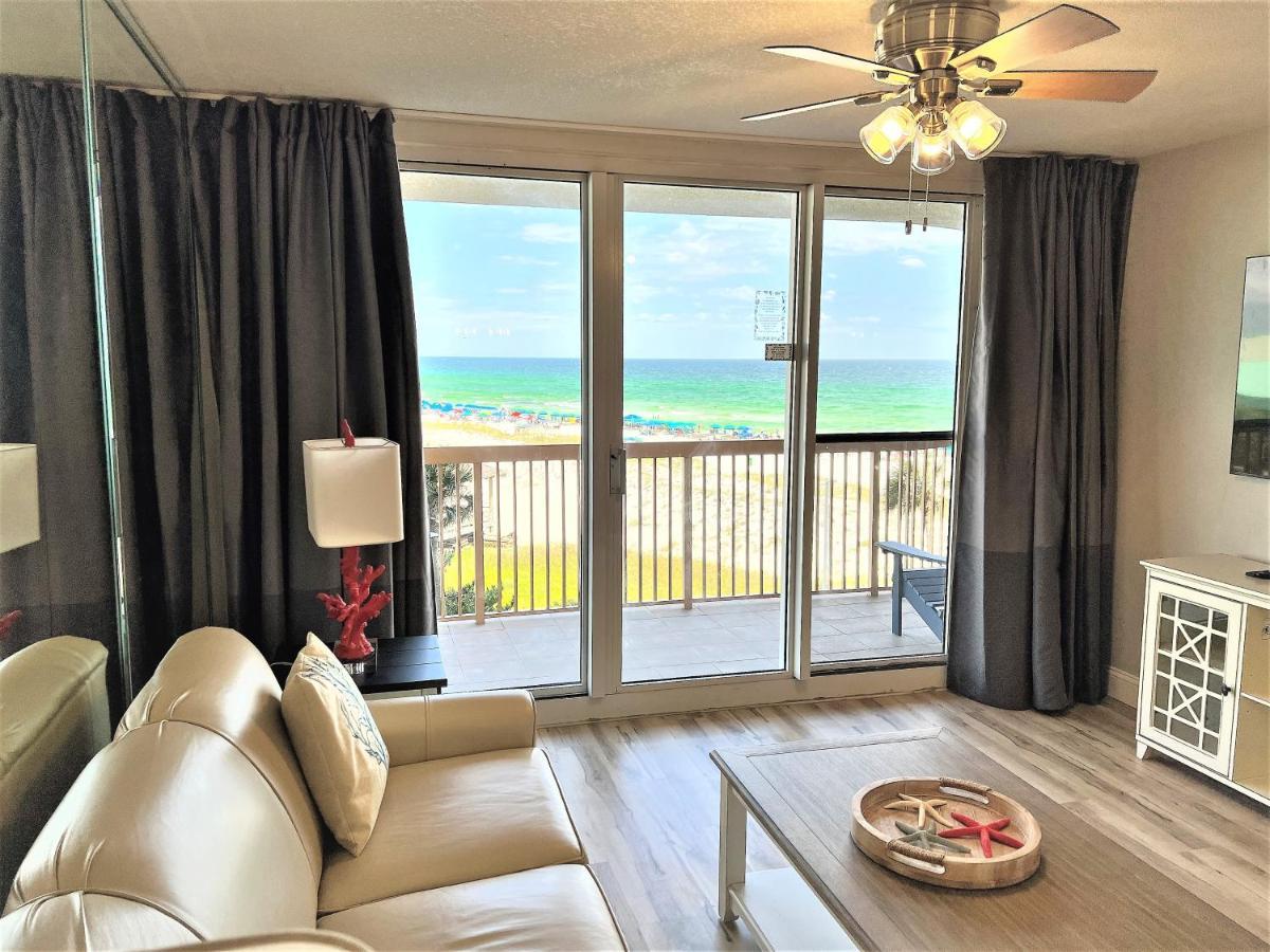 Pelican 2 Bedroom 4th Floor Gulf Front Apartment *
