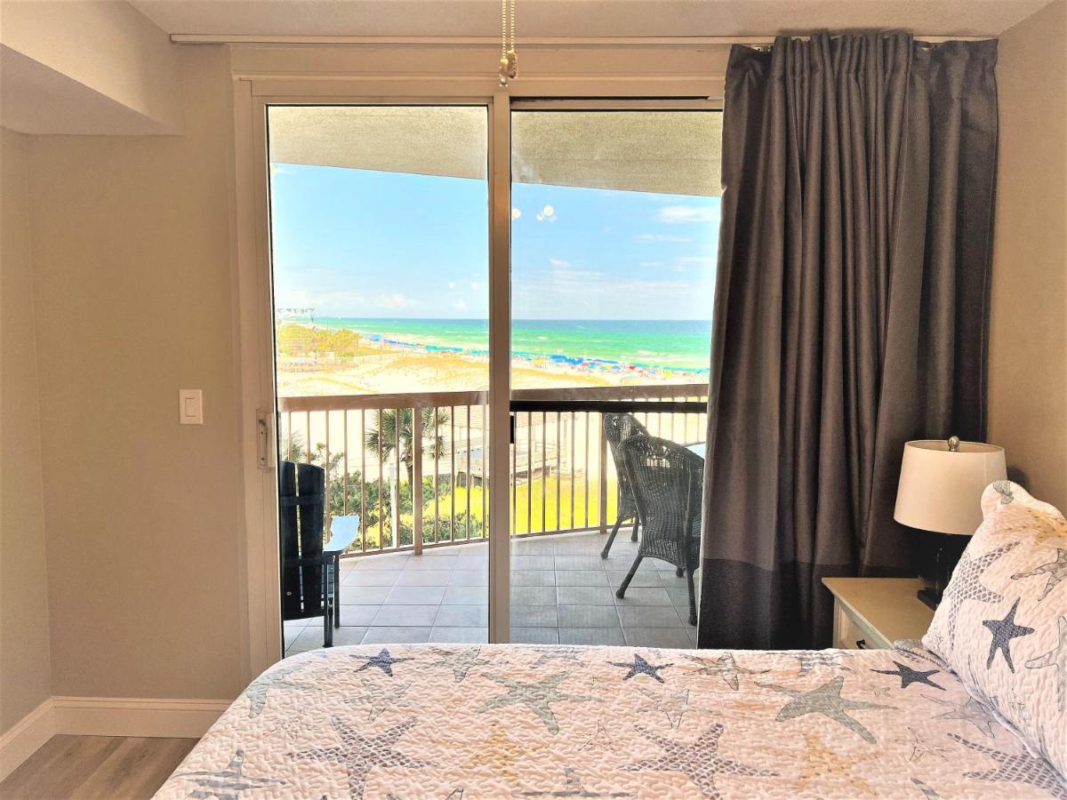 Pelican 2 Bedroom 4th Floor Gulf Front Apartment Destin