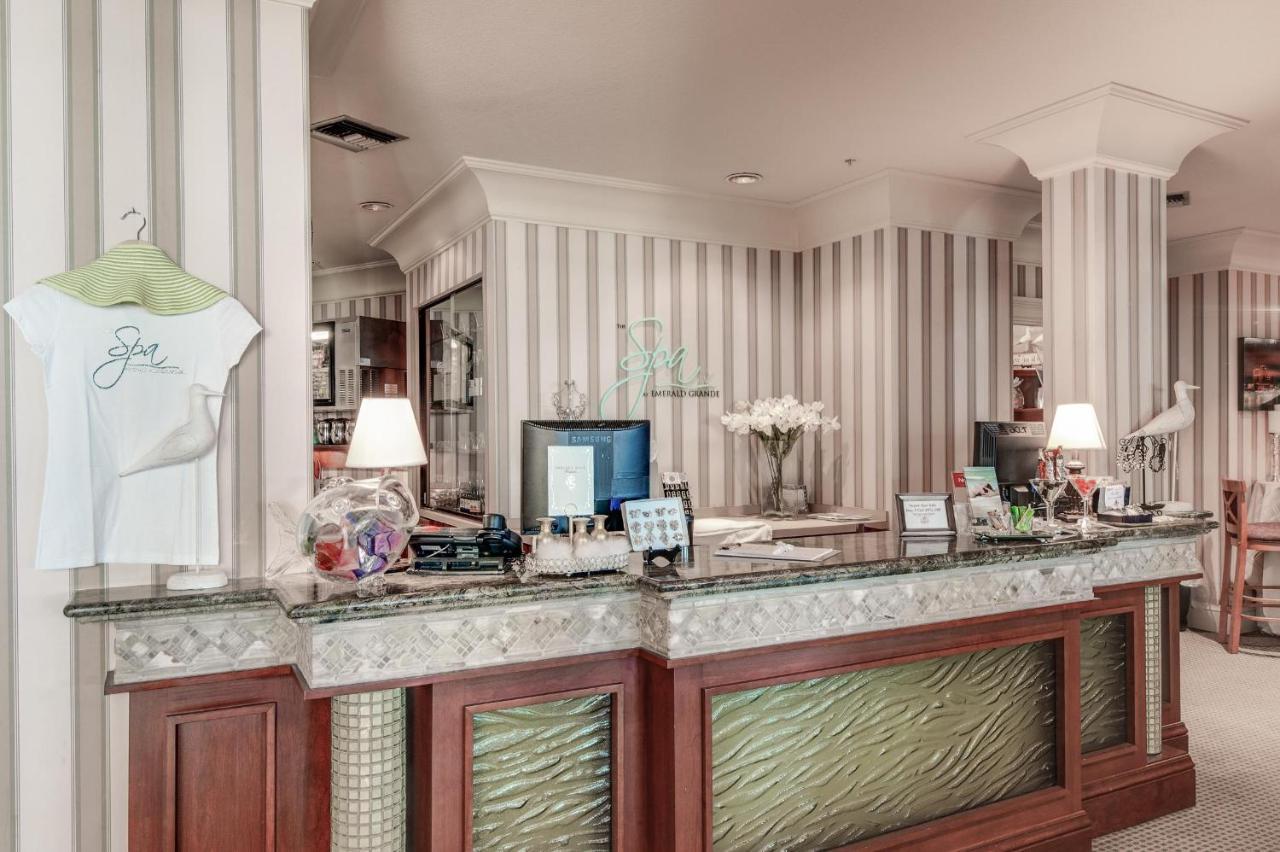 Emerald Grande W222- Rexford's Retreat * Destin