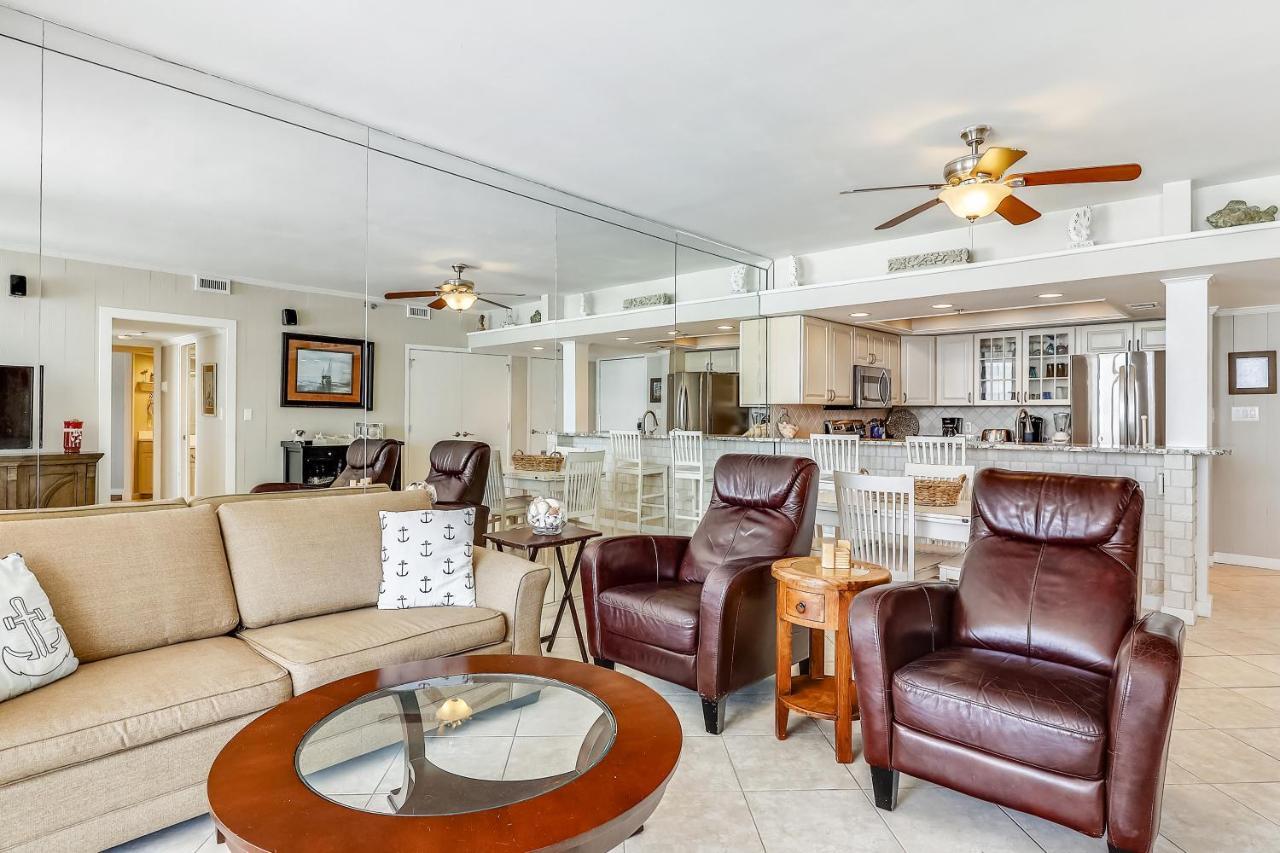 East Pass Towers 305 Destin