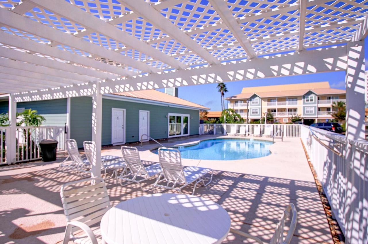 St. Martin Beachwalk 131 Apartment Destin