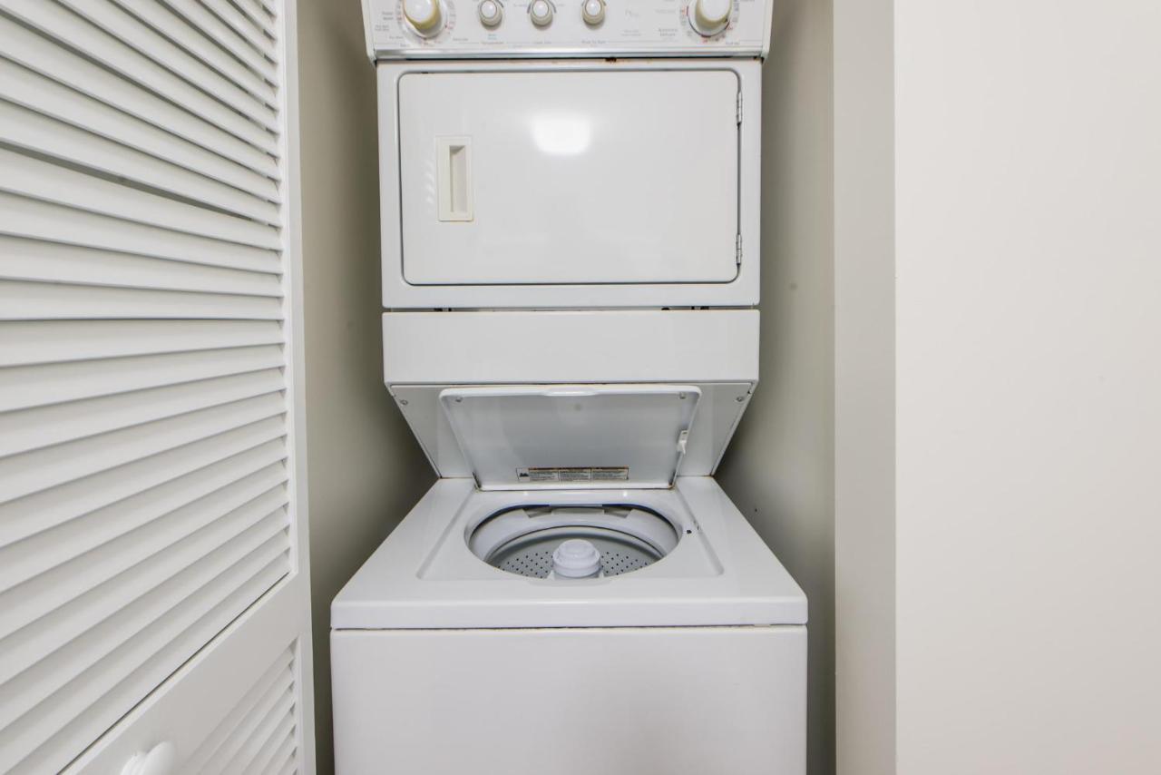 Palms #21113 Jr. 2br