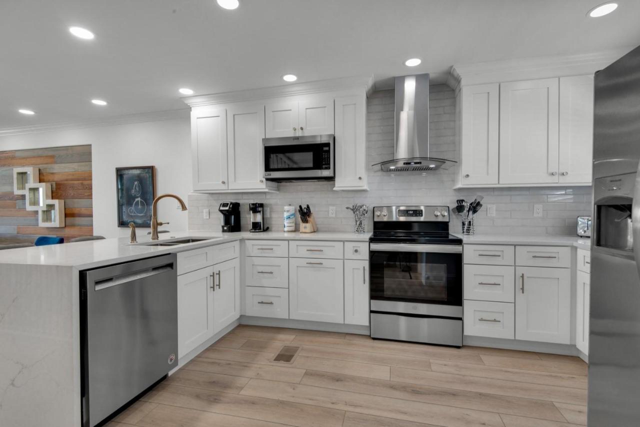 Dollar Townhome #16- Sukoon Apartment Destin