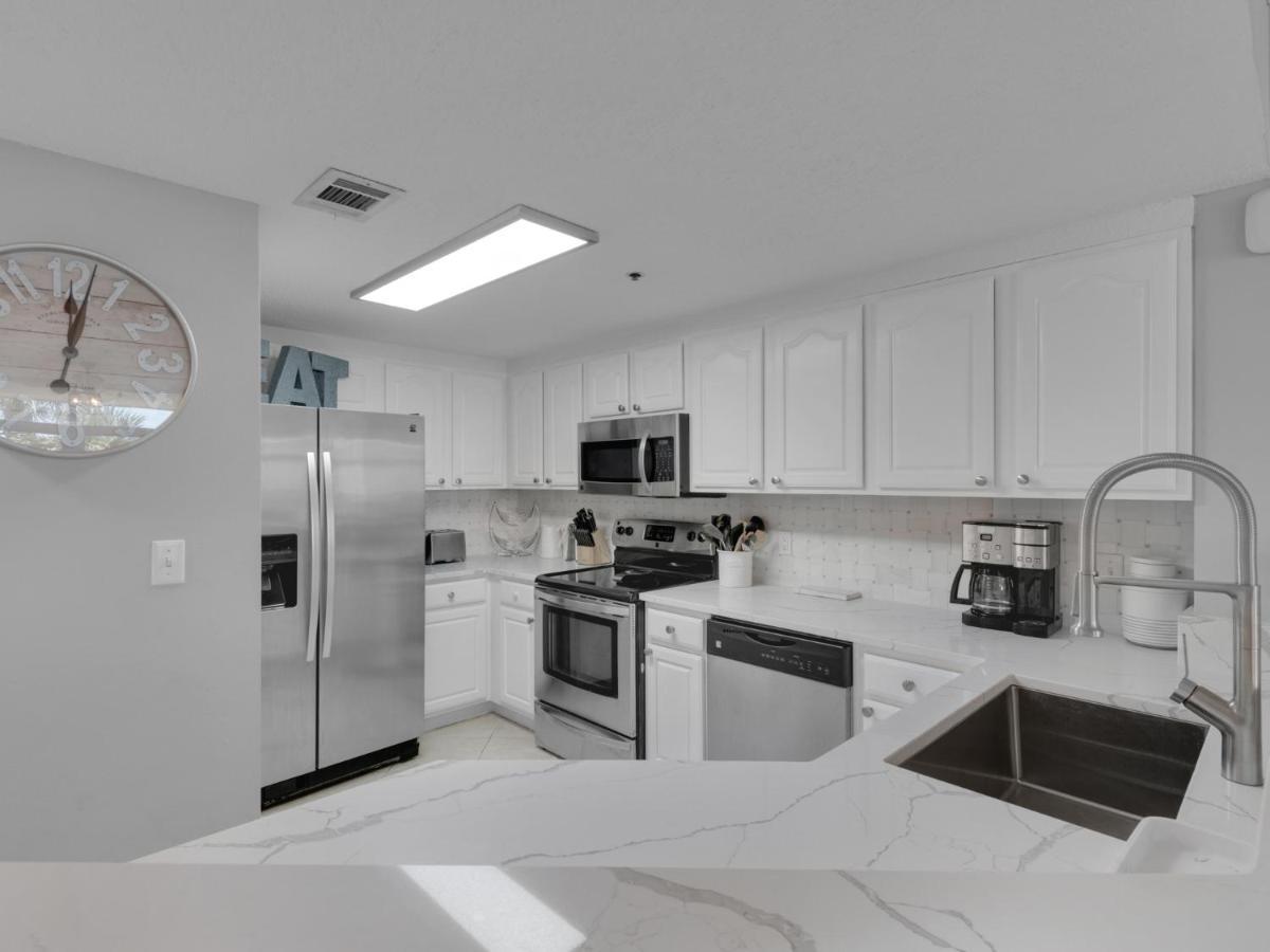 Jade East Towers 0120 By Newman-dailey * Destin