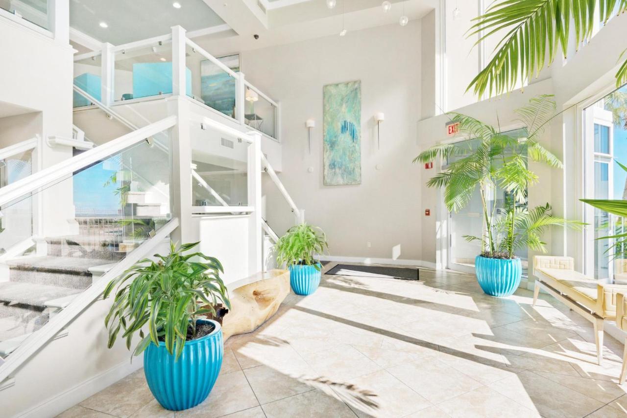 Silver Towers 1205 East Destin