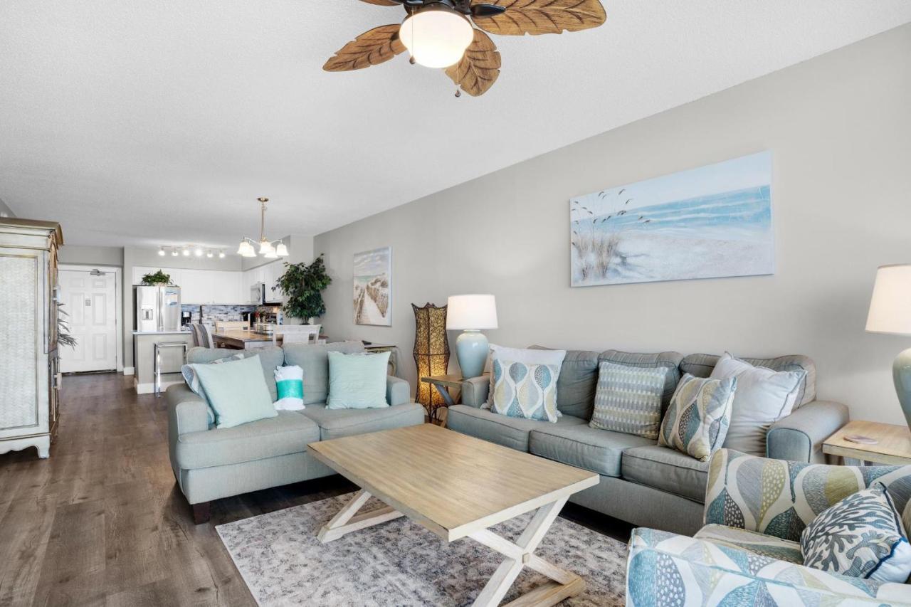Pelican Terrace 805 Apartment