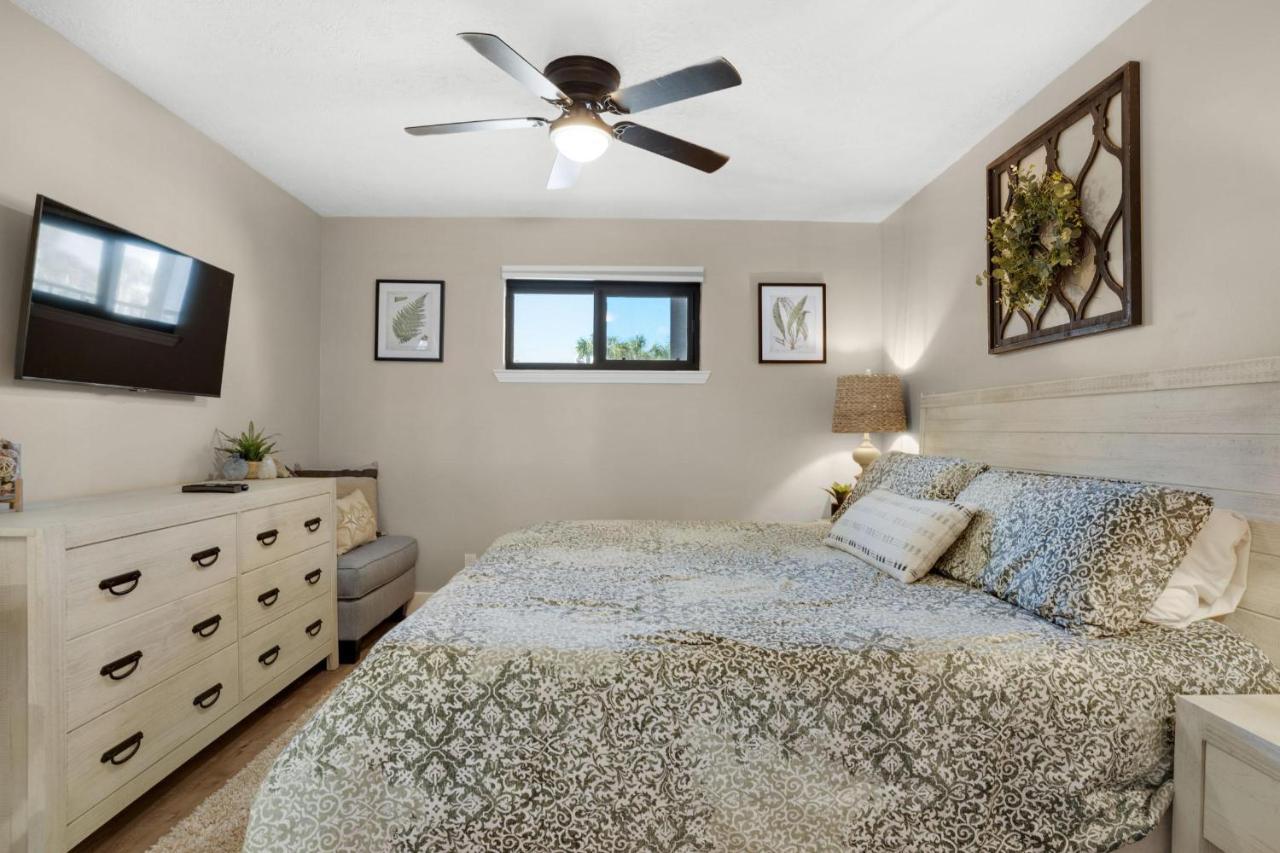 Crystal A-3 Apartment Destin