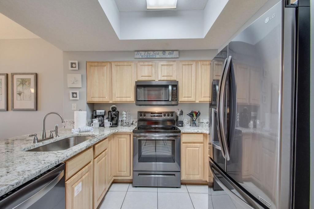 Blessings, Beach, Bay View Apartment Destin