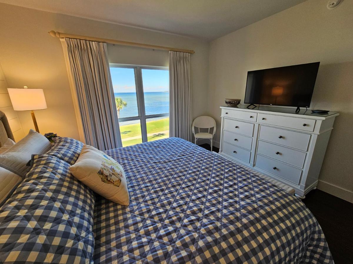 Players Club #19 In Sandestin By Skis And Seas Florida Golf Cart Bay Views Destin