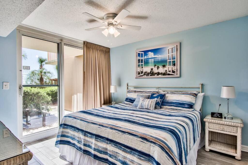 Pelican Resort-walkout Unit-on The