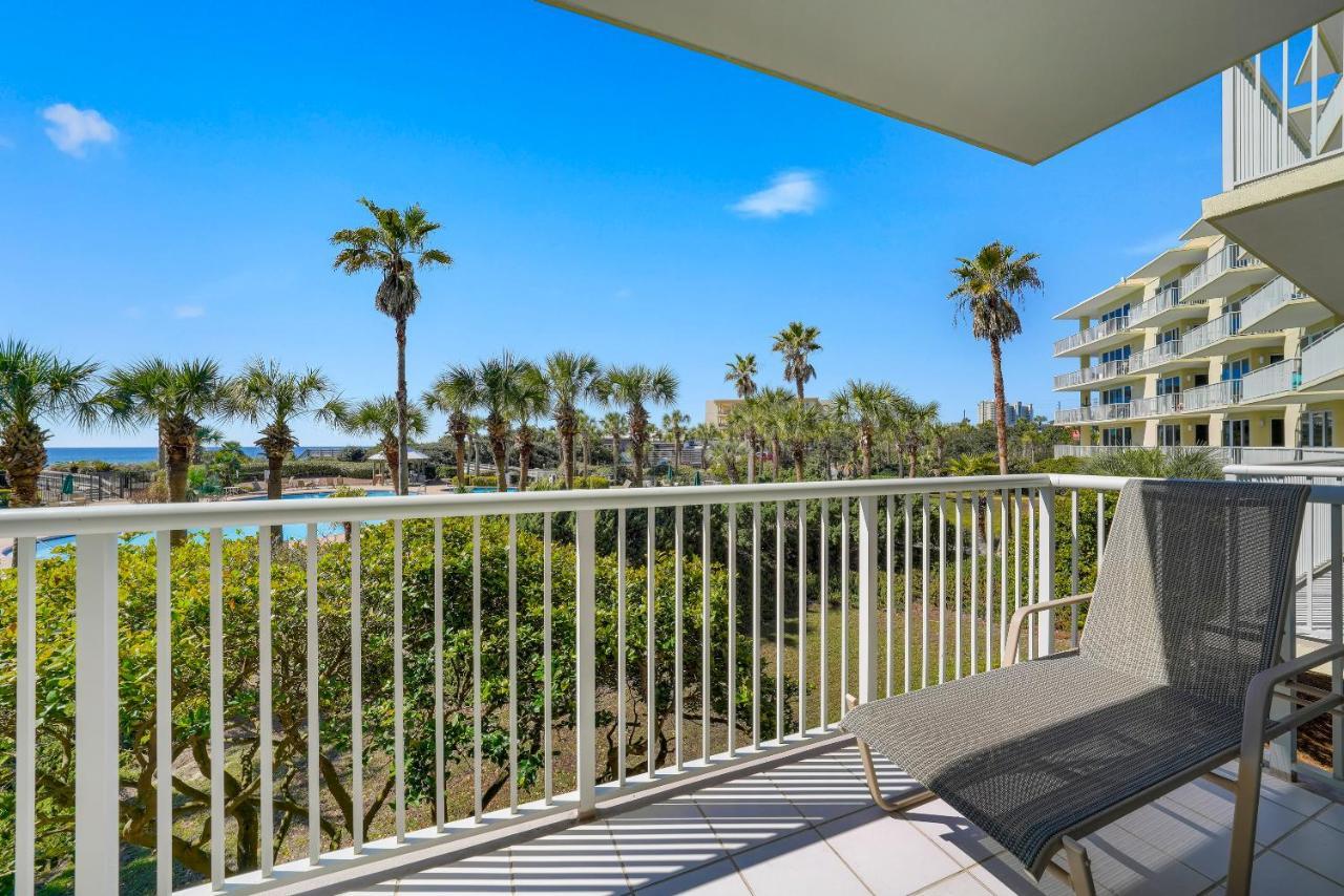 Crescent 110 * Destin
