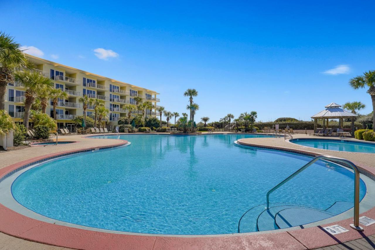 Crescent 110 Destin