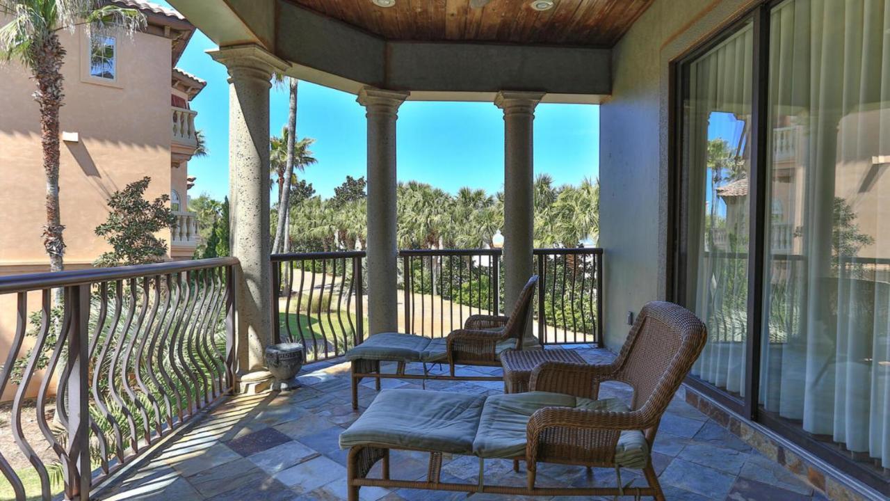 Monaco - Easy Access Dogs Welcome Gated Community Large Pool Holiday home