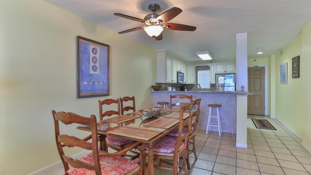 On The Gulf 302 - Perfect Location For A Family Getaway * Destin