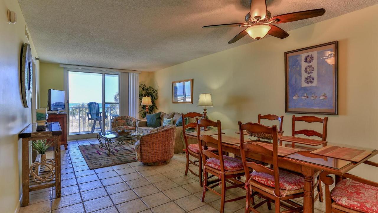 Holiday home On The Gulf 302 - Perfect Location For A Family Getaway Destin