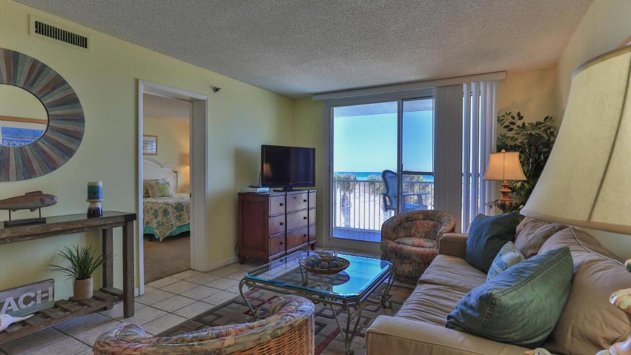 On The Gulf 302 - Perfect Location For A Family Getaway *