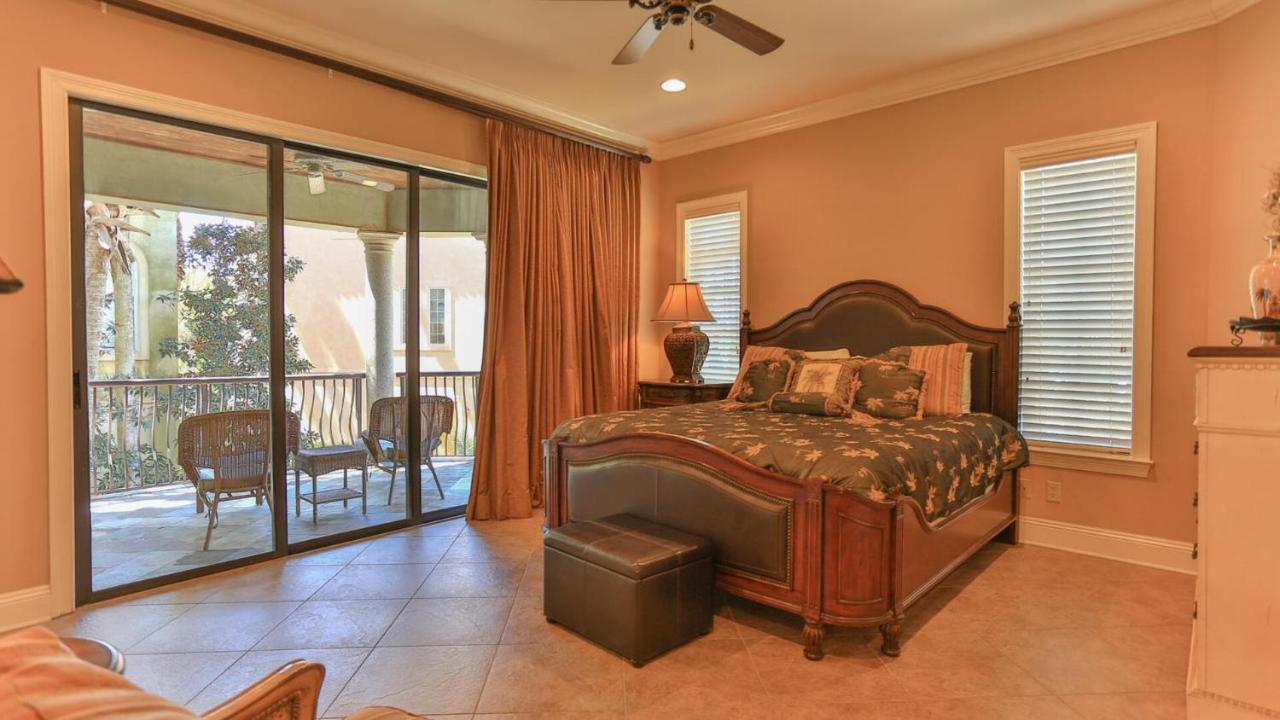 Monaco - Easy Access Dogs Welcome Gated Community Large Pool