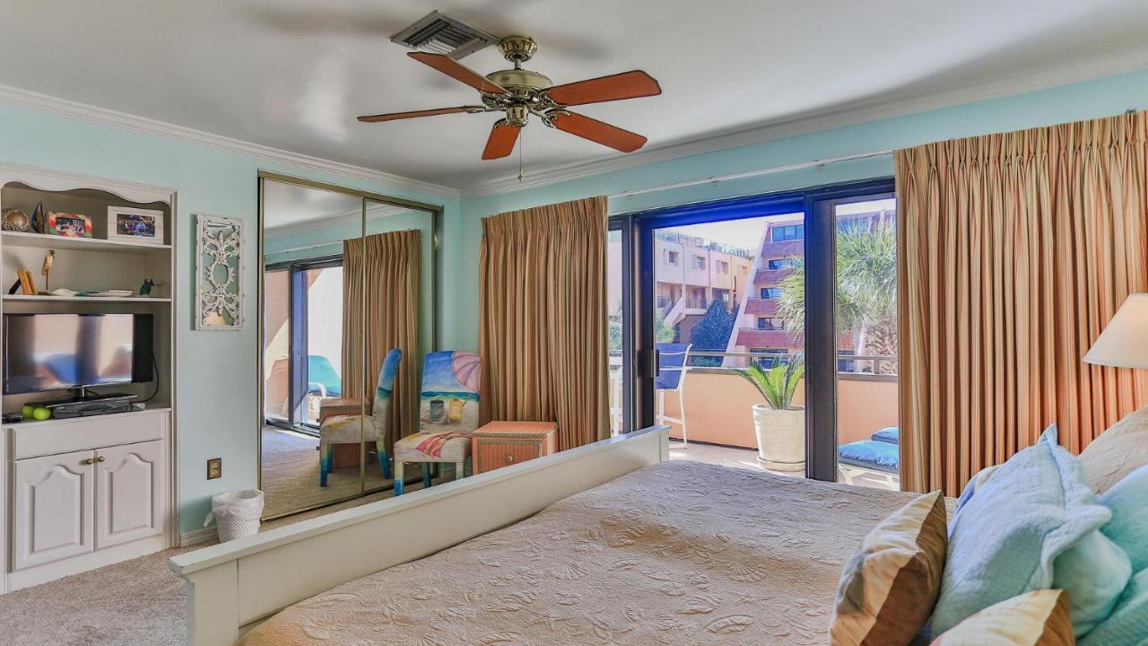 Holiday home Aegean 215 - Beautiful Beachfront Lots Of On Site Activities Destin