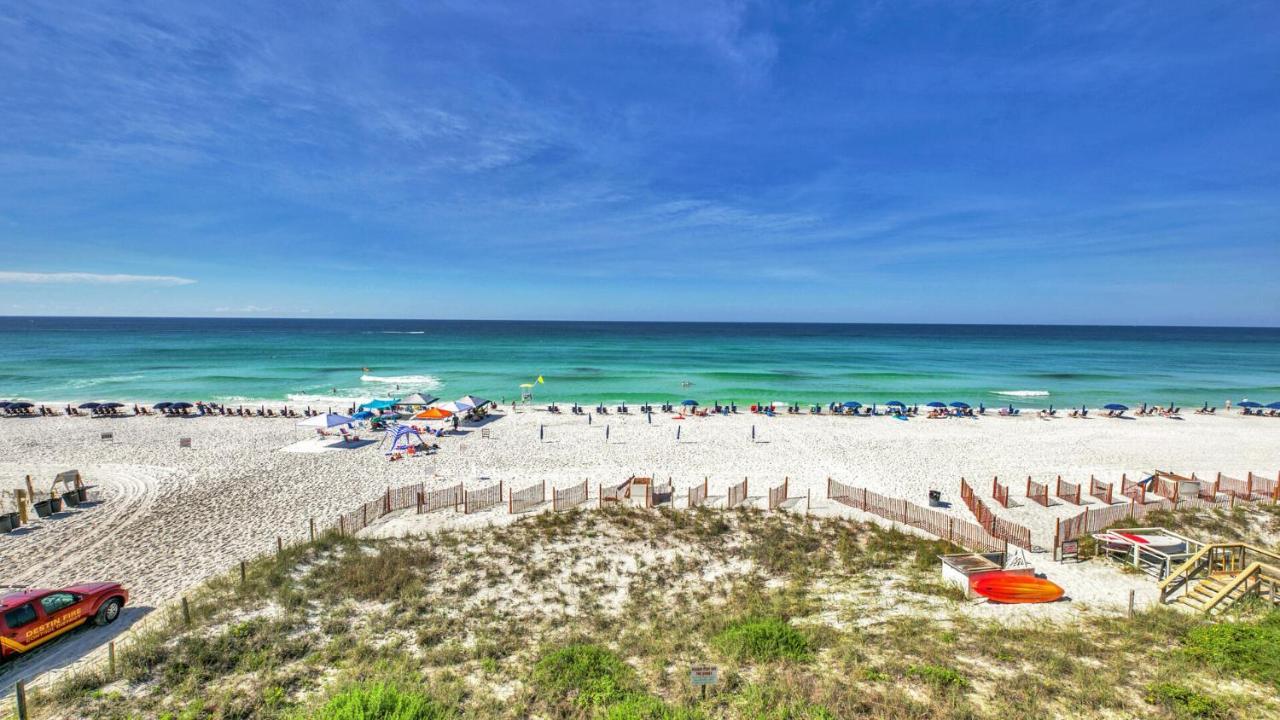 Crystal 12b - Updated 2 Bedroom With Loft Front In The Heart Of * Destin