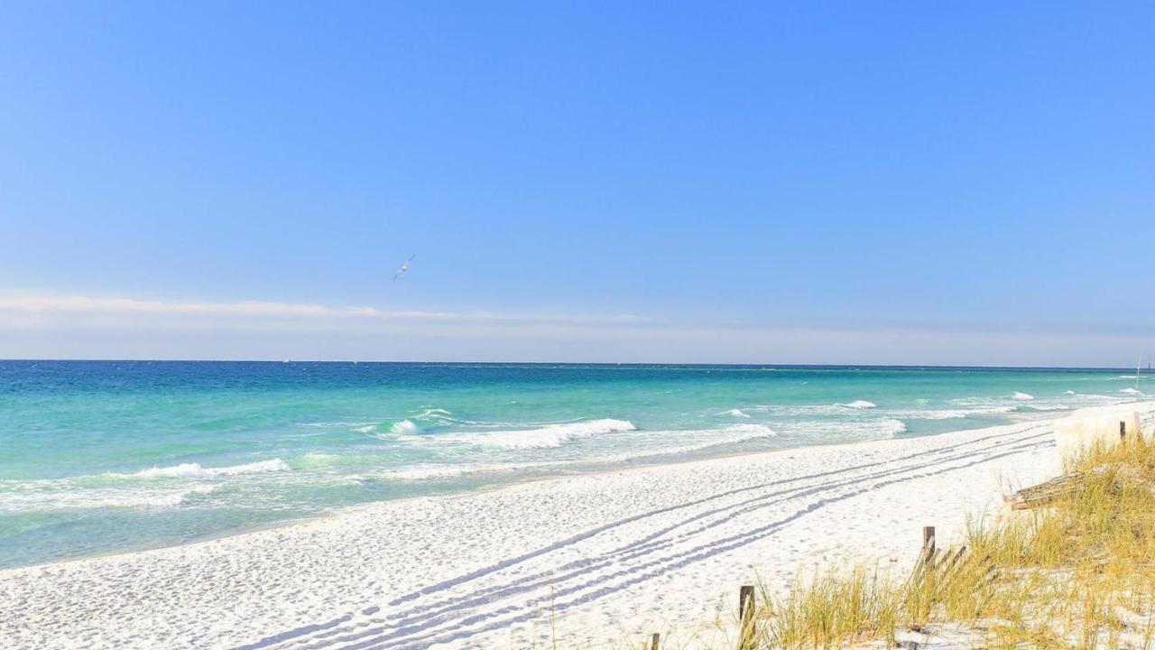 Aegean 215 - Beautiful Beachfront Lots Of On Site Activities Destin
