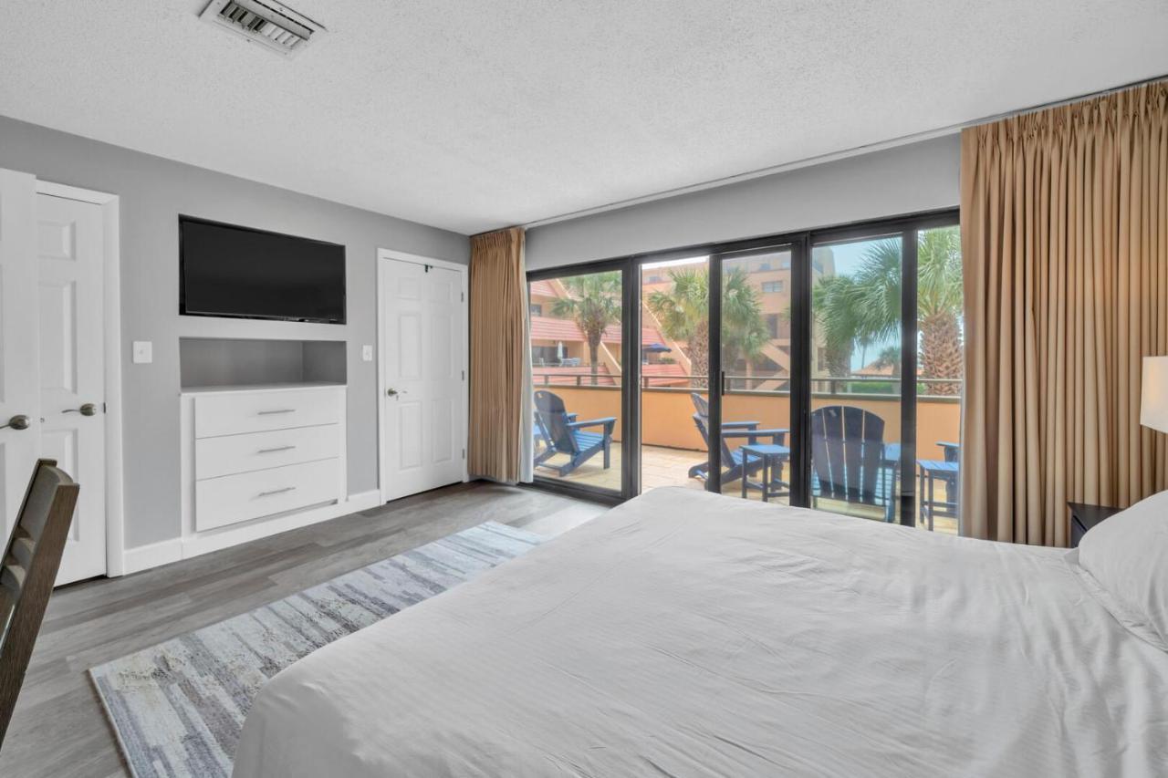 Aegean 212 - Beautiful Updated 2 Bedroom 2 Bath In The Heart Of Destin
