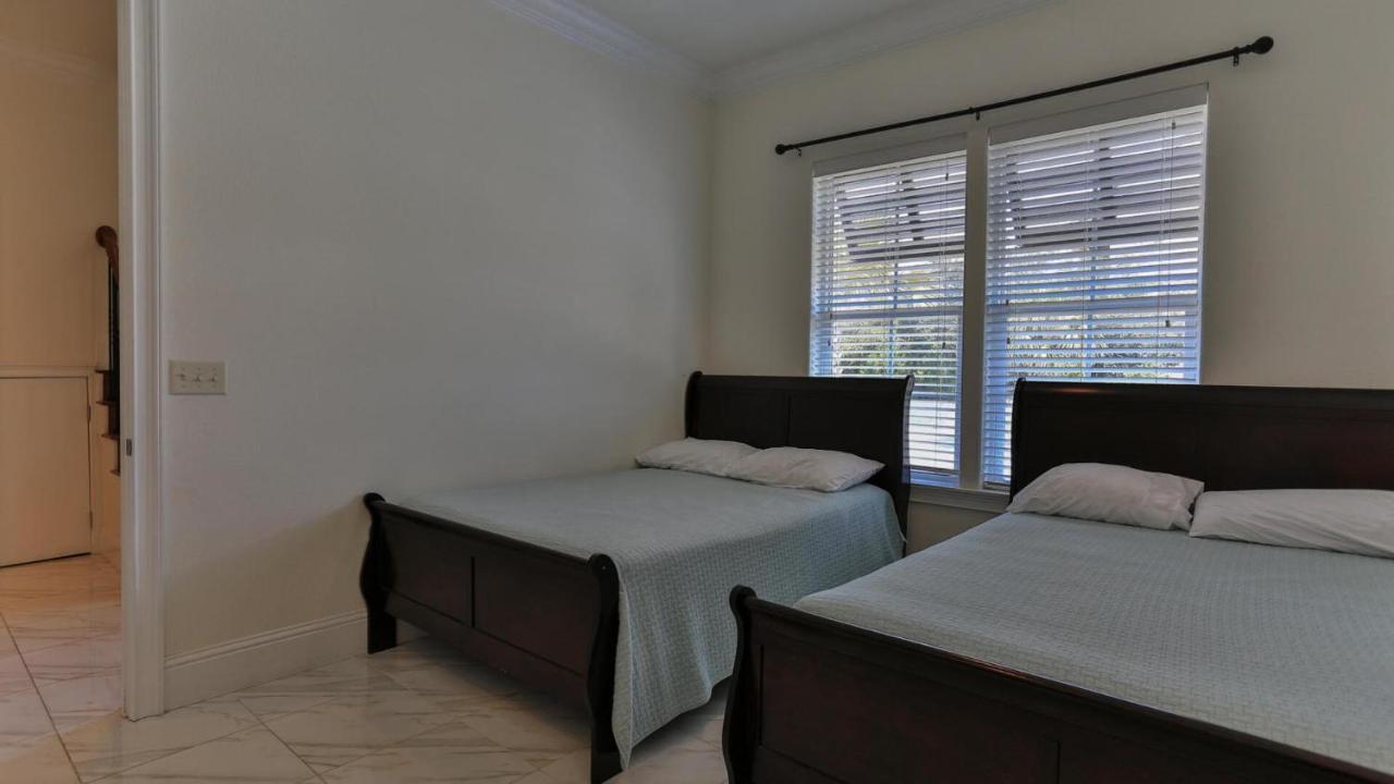 Playa Blanca - Steps To The Sleeps 14 Has Community Pool * Destin