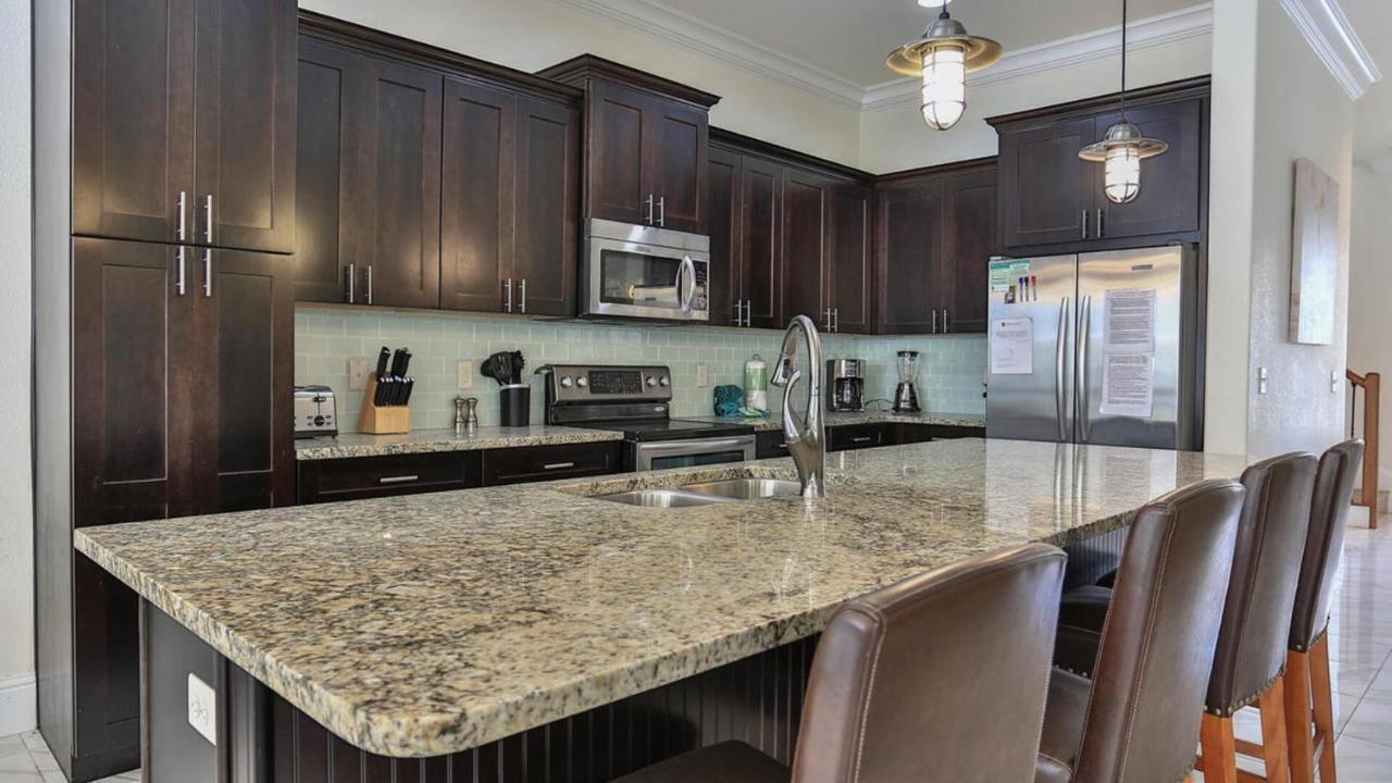 Playa Blanca - Steps To The Sleeps 14 Has Community Pool * Destin