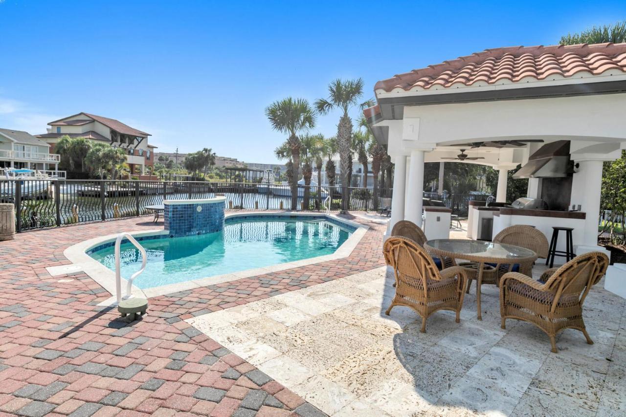 Holiday home Aqua Bella - Boater's Delight On Isle Destin